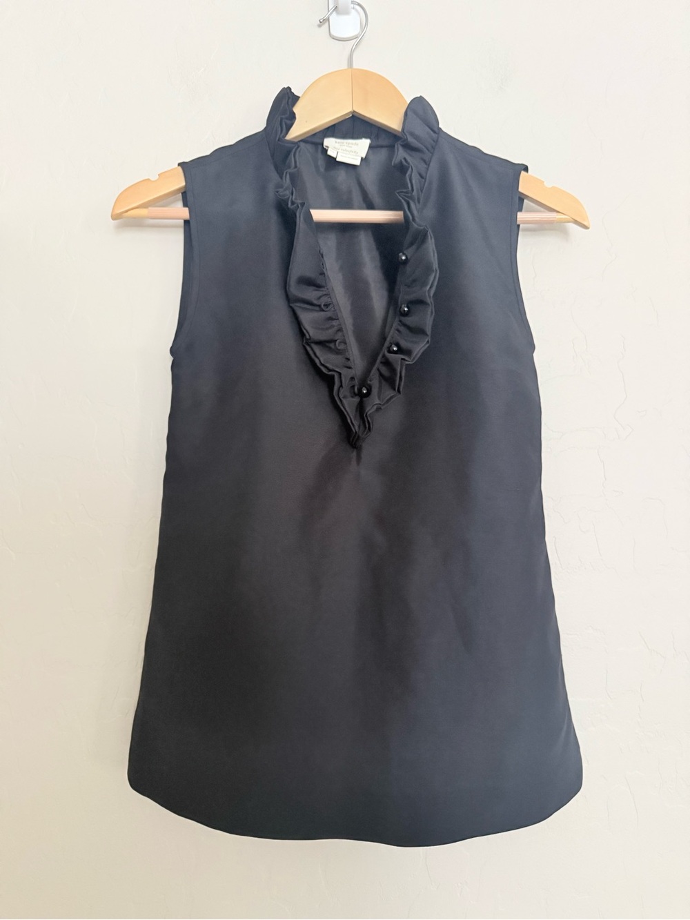 Kate Spade Silk Sleeveless Ruffle V-Neck Top - Black Size XS